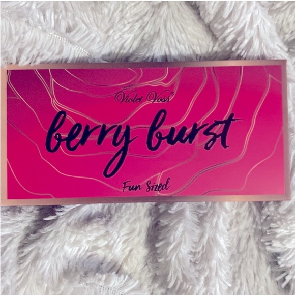 ($9) - Violet Voss Eyeshadow - Picture 2 of 5